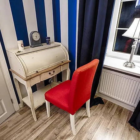 Hotell Chateau Nightingales 4*
