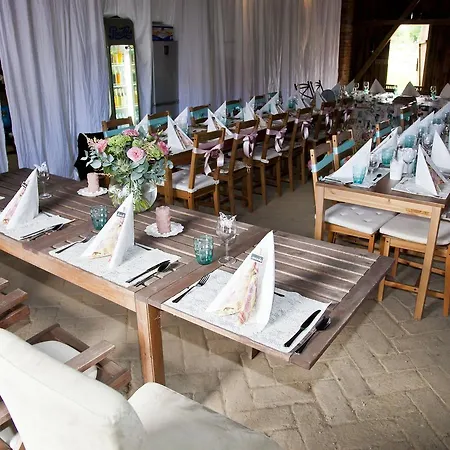 Hotell Chateau Nightingales 4*