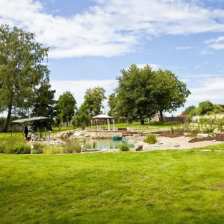 Hotell Chateau Nightingales 4*