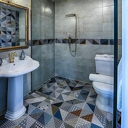 Hotell Chateau Nightingales 4*