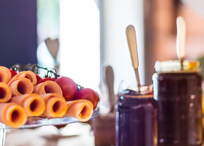 Hotel Chateau Nightingales 4*