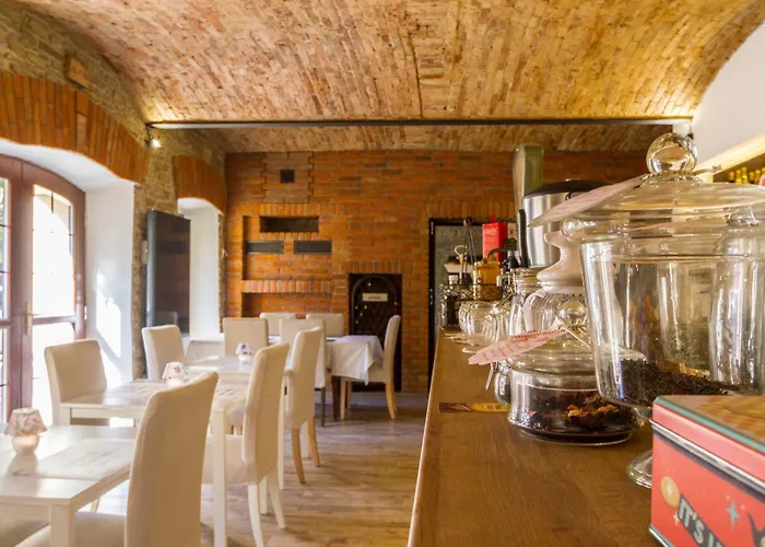 Chateau Nightingales Hostoun