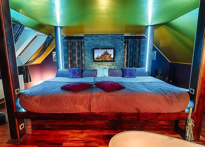 فندق Chateau Nightingales 4*