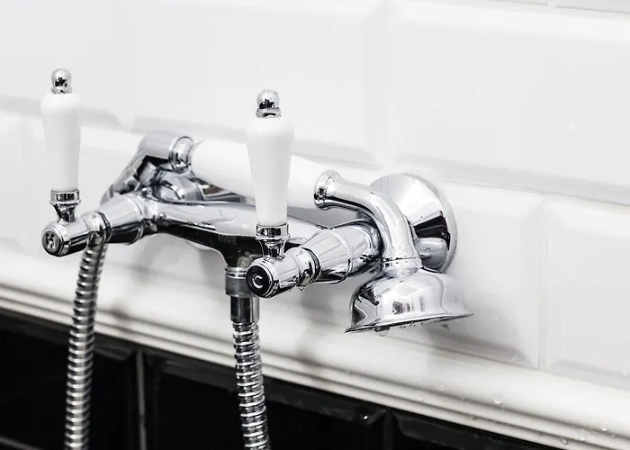 Chateau Nightingales 4* Hostoun