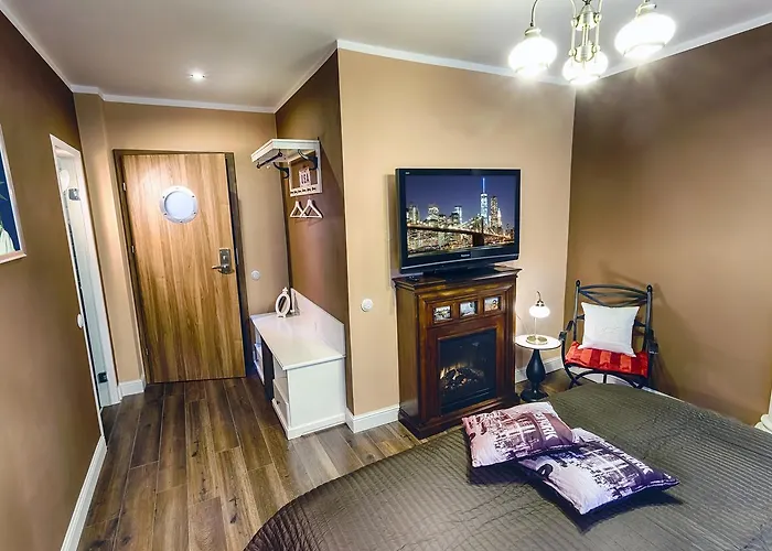 Chateau Nightingales 4* Hostoun