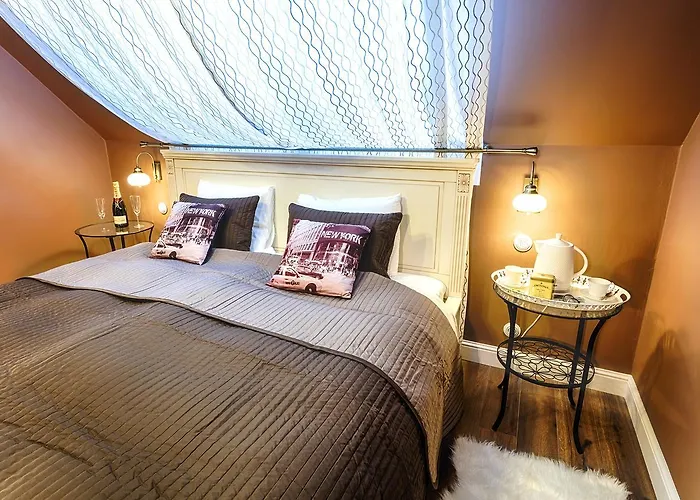 Chateau Nightingales 4* Hostoun