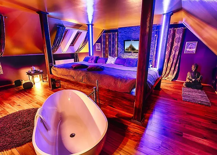 Chateau Nightingales 4* Hostoun