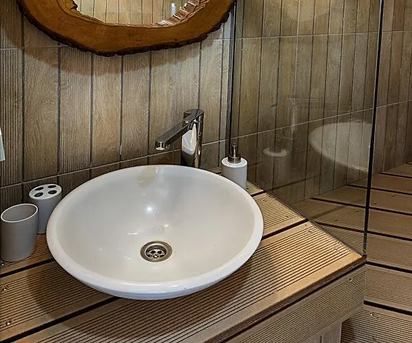 فندق Chateau Nightingales 4*