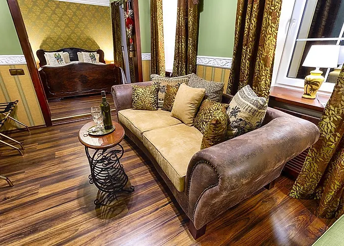 فندق Chateau Nightingales 4*