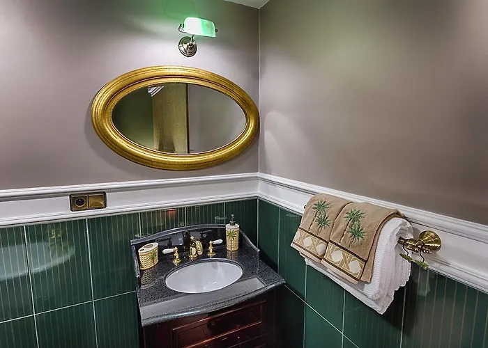 Chateau Nightingales 4* Hostoun